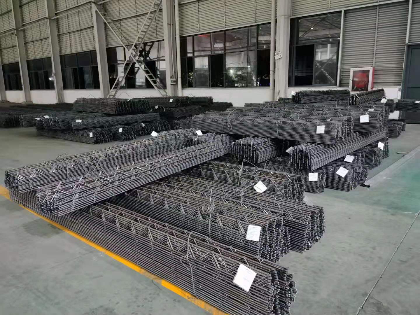 無(wú)底角桁架2.jpg